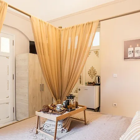 Alegria Simple For Cozy Independent Apartment Athens